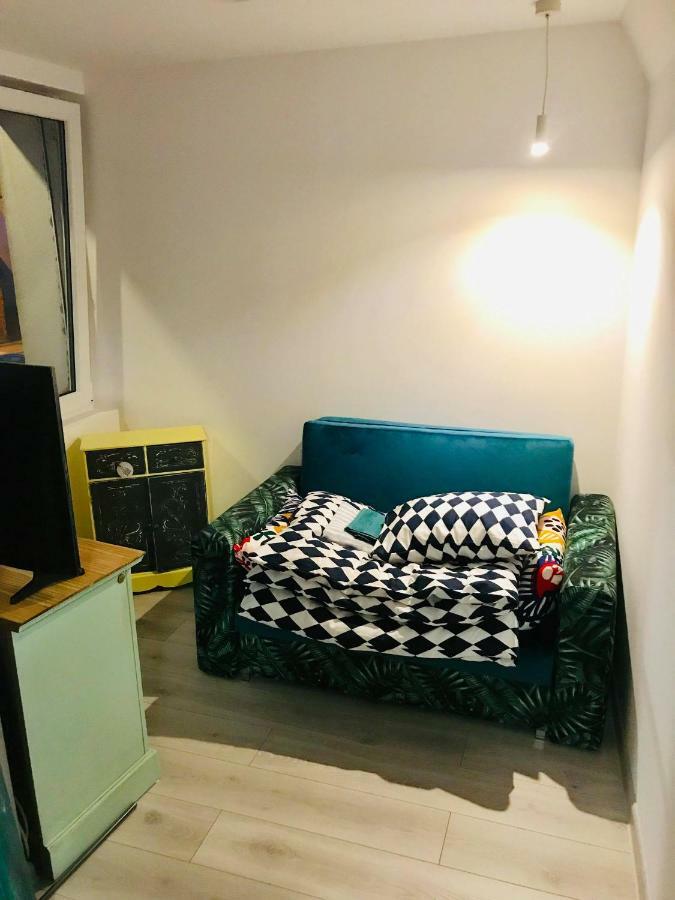 אוסטקה Ahoj Apartments מראה חיצוני תמונה